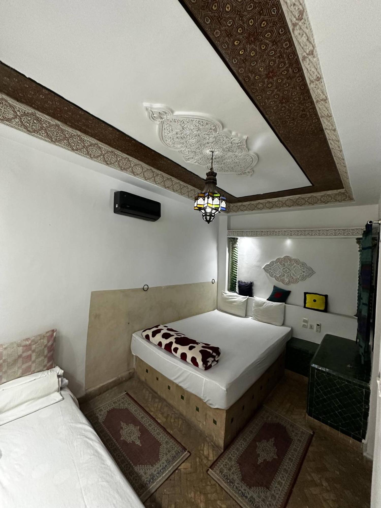 Riad Zohor Fez Esterno foto