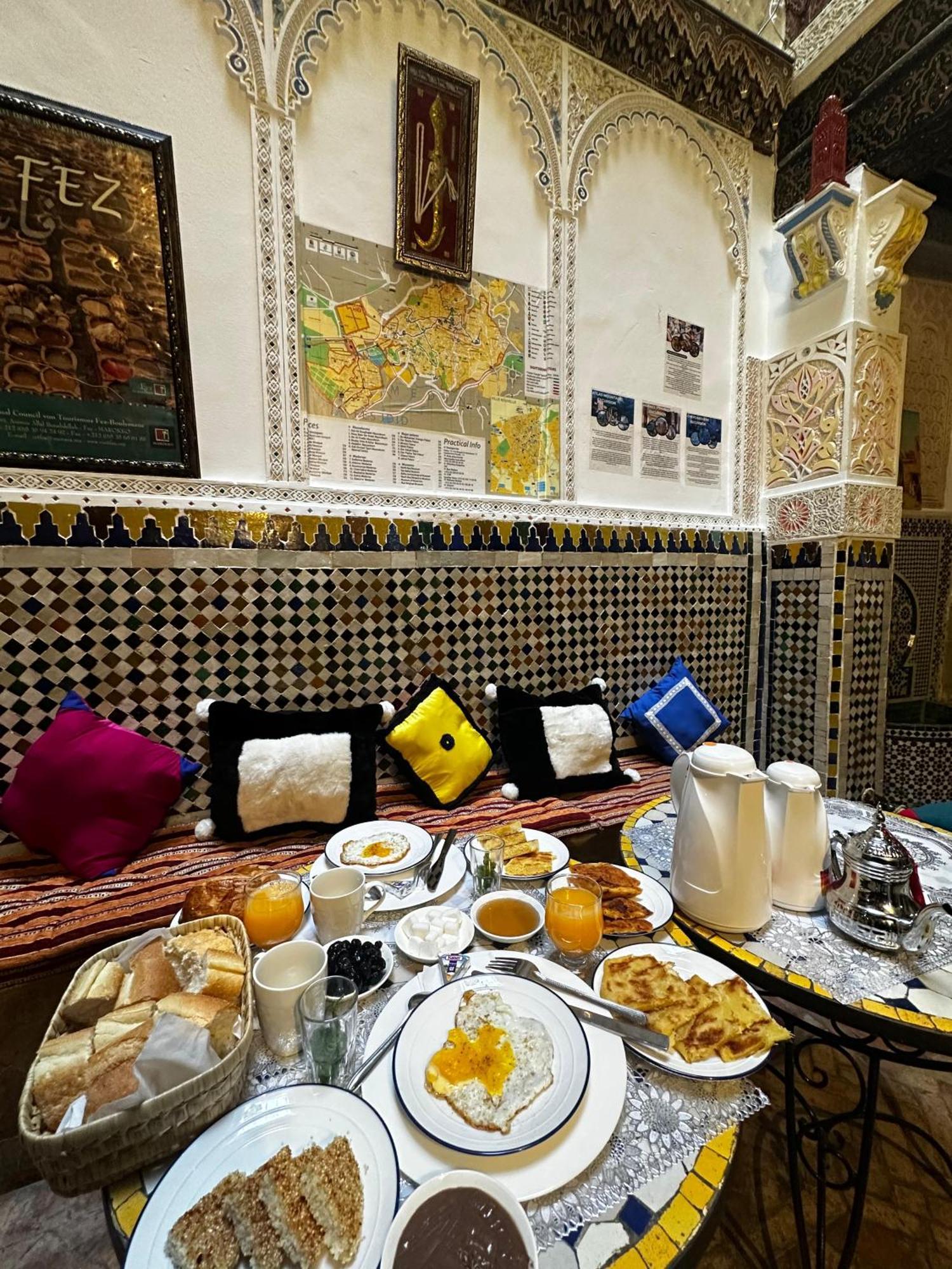 Riad Zohor Fez Esterno foto
