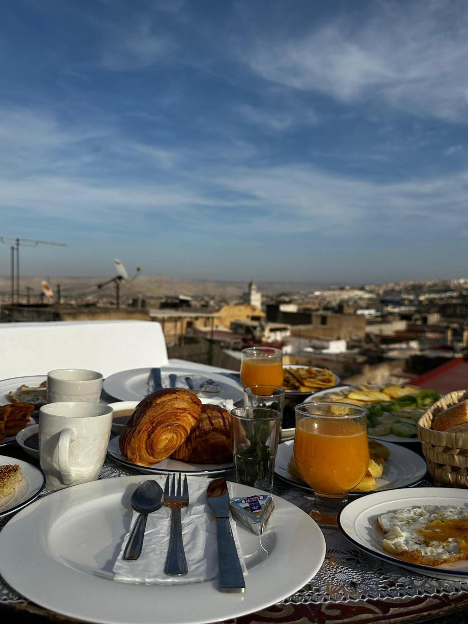 Riad Zohor Fez Esterno foto