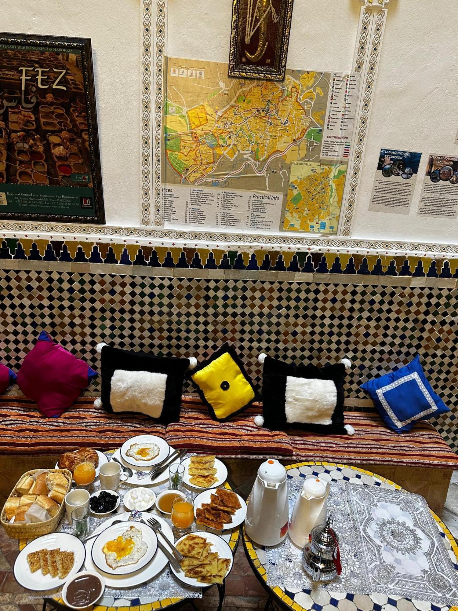 Riad Zohor Fez Esterno foto