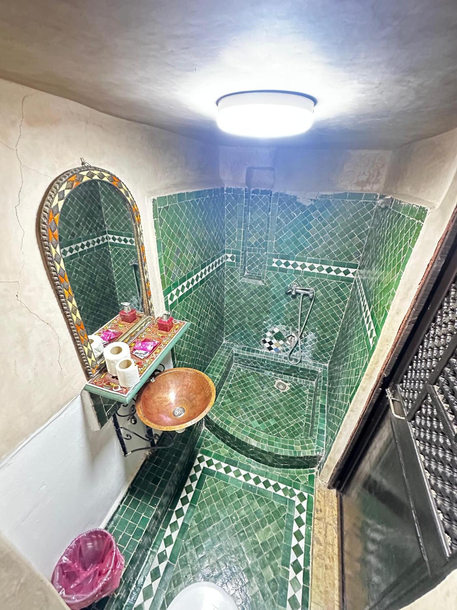 Riad Zohor Fez Esterno foto